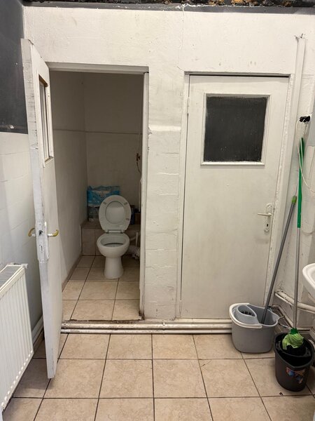 Baicului nr. 80, Bucuresti